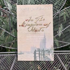 🔥4 for $20🔥In the kingdom of mists- Jane Jakeman